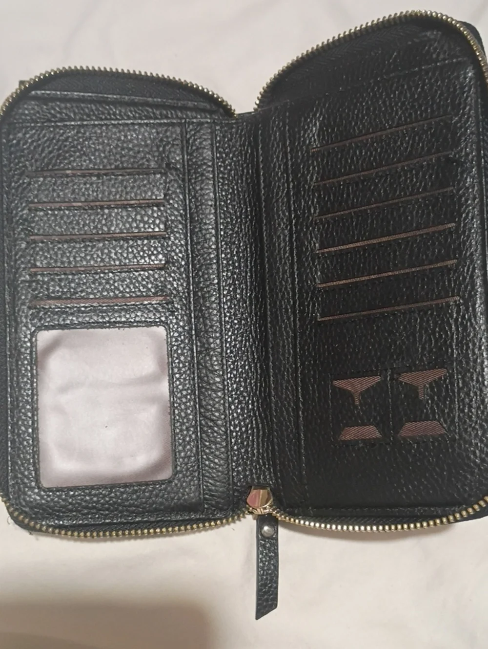 Pearl Angeli Multi Compartment Wallet